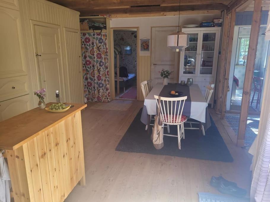 Villa Ett Charmigt Smultronstaelle Med Havsutsikt Sölvesborg Esterno foto