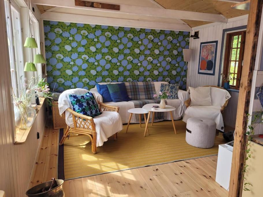 Villa Ett Charmigt Smultronstaelle Med Havsutsikt Sölvesborg Esterno foto