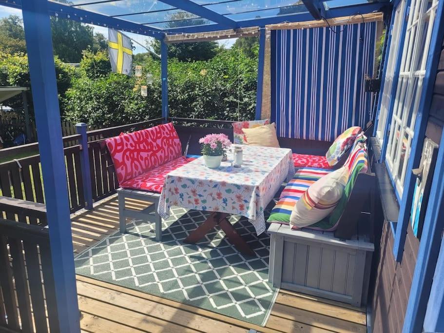 Villa Ett Charmigt Smultronstaelle Med Havsutsikt Sölvesborg Esterno foto